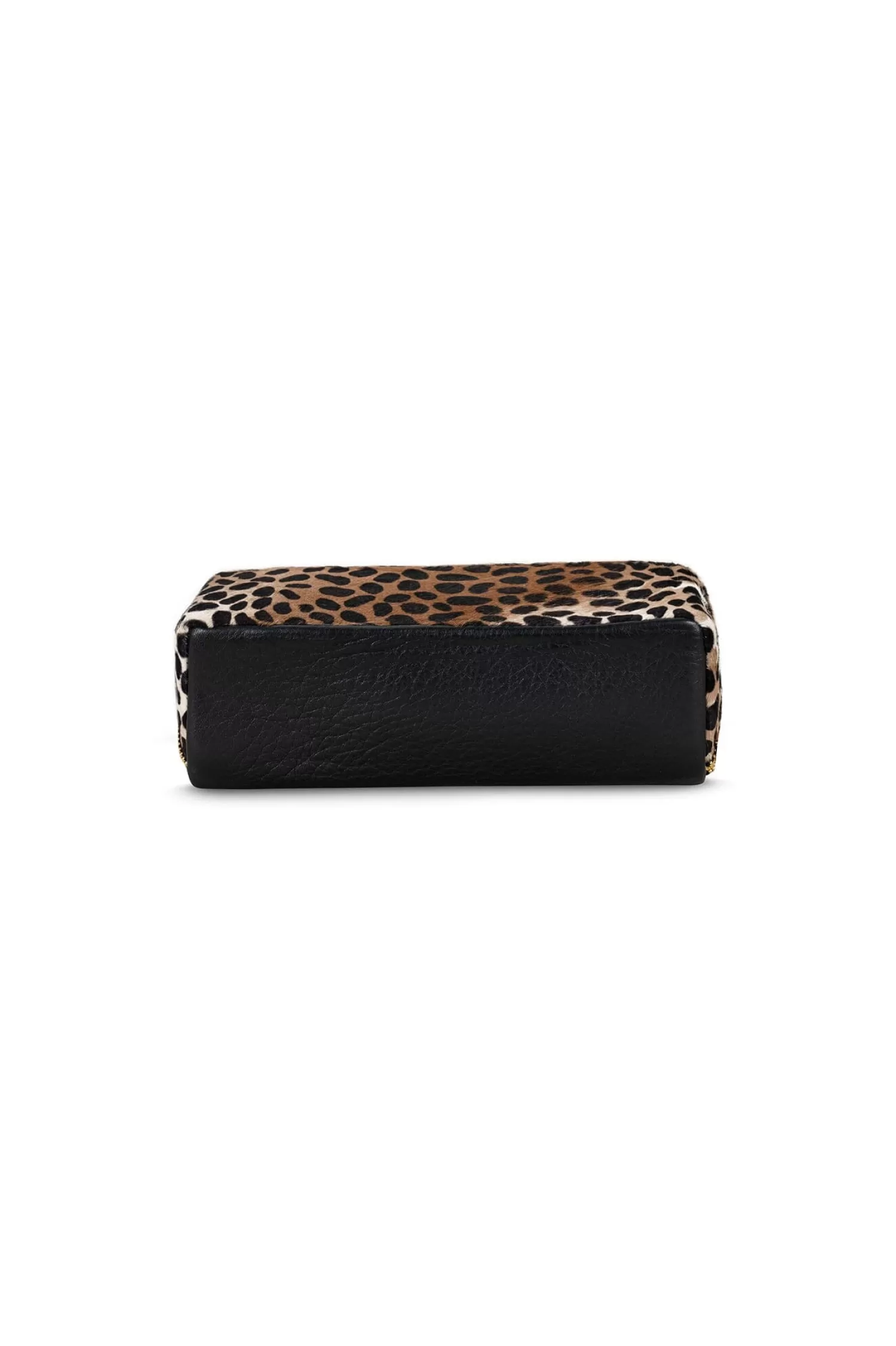 Shop Cara Make Up Bag Giraffe Travel Accessories | Travel Accessories