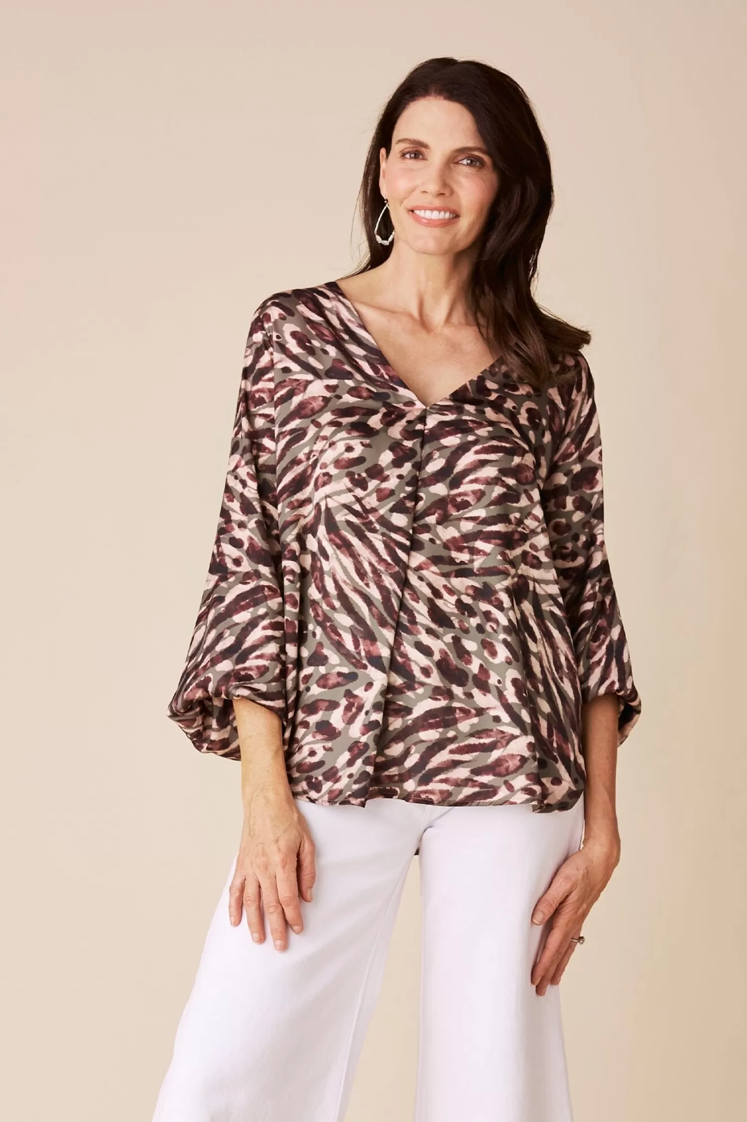 Store Charlotte V-Neck Long Sleeve Top Kenza Print Long Sleeve