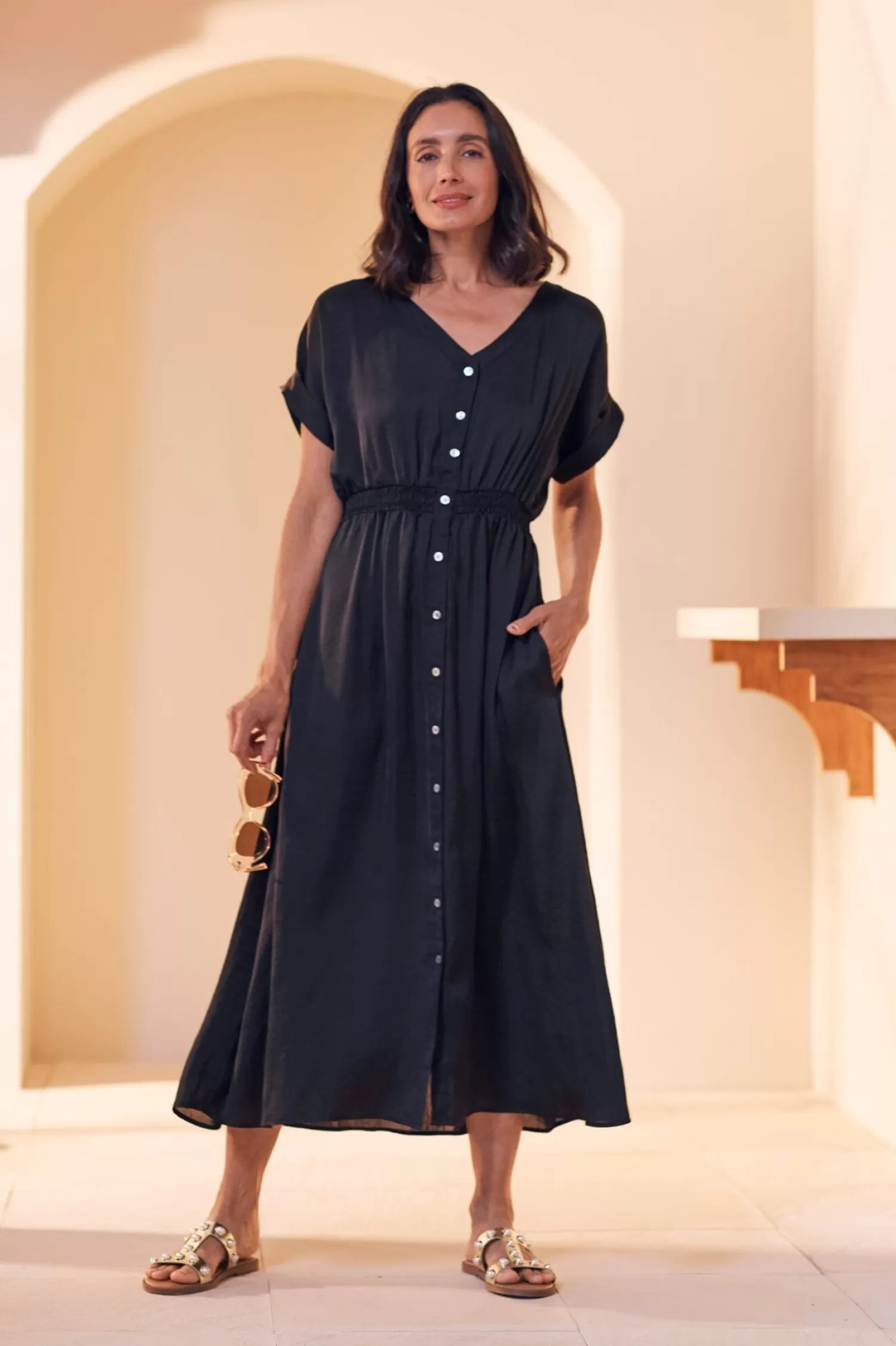 Store Georgina Dress Black Short Sleeve