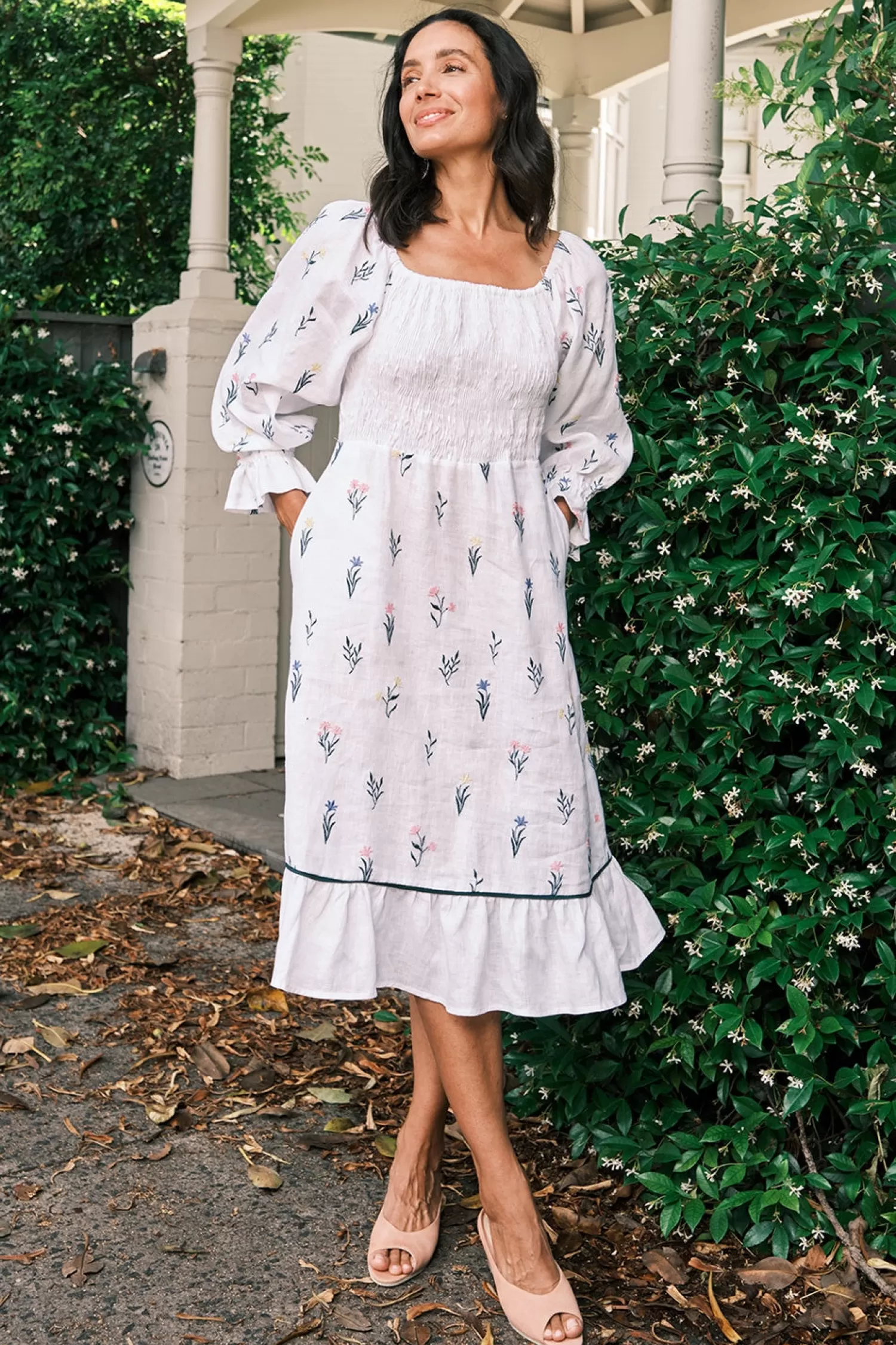 New Grace Pure Linen Embroidered Ruched Dress Long Sleeve