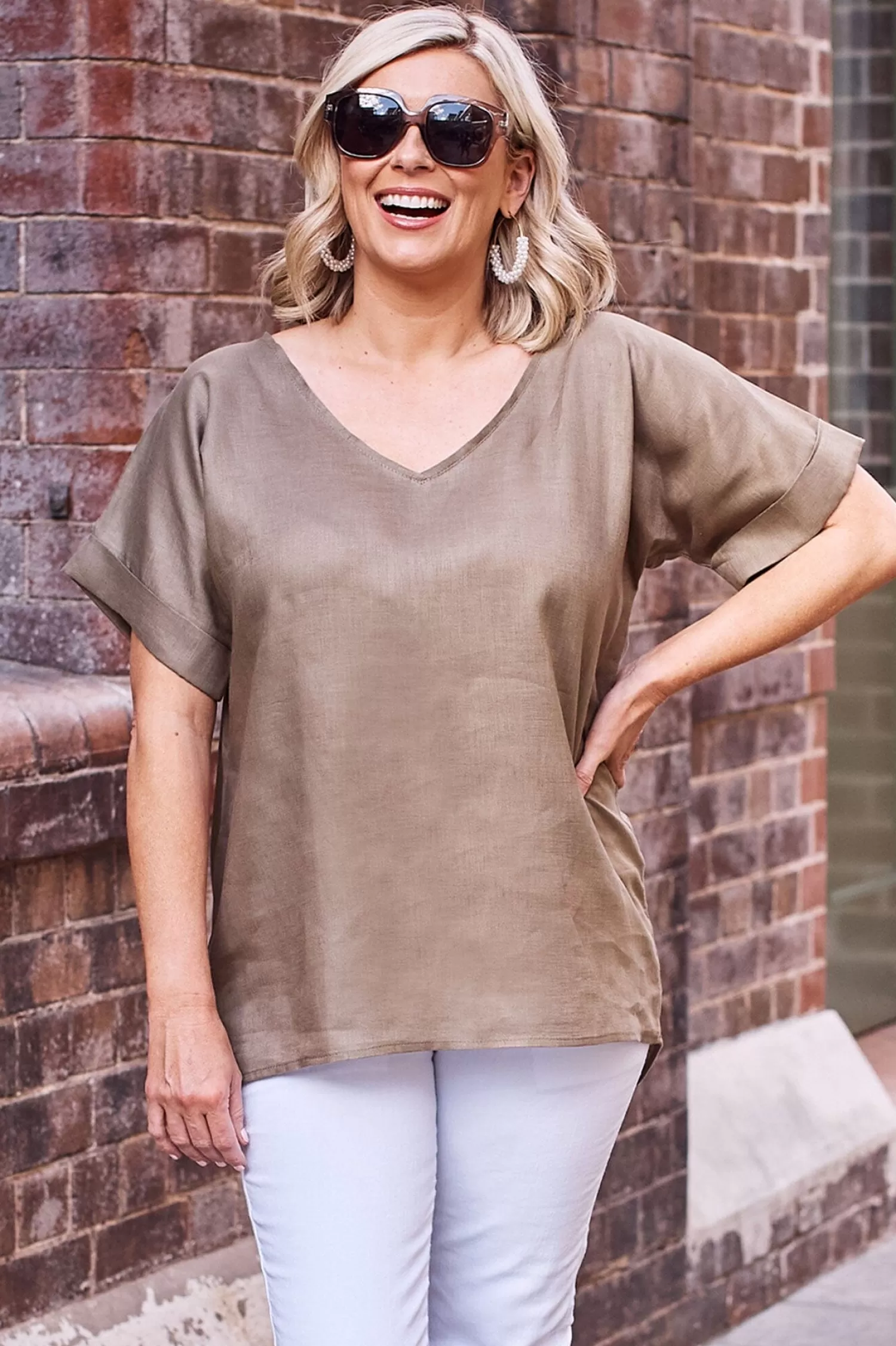 Cheap Jessica Pure Linen V-Neck Top Olive Short Sleeve