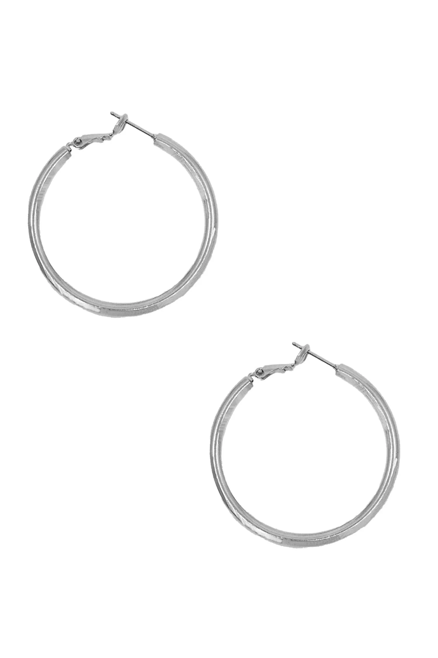 Flash Sale Nyla Earrings Silver Earrings