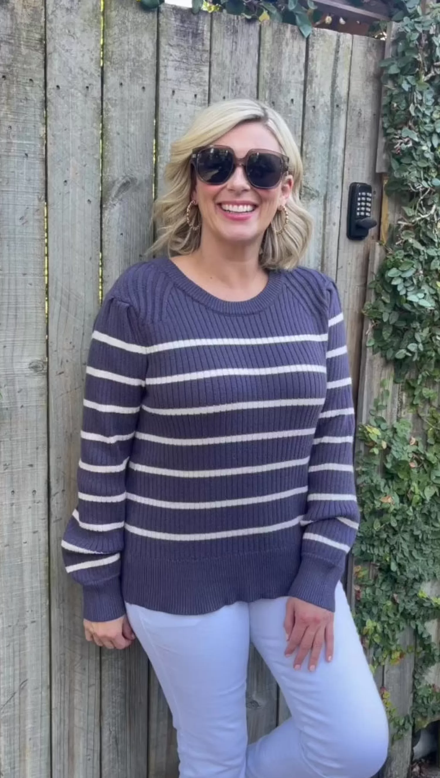 Fashion Sarah Sweater Navy and Ivory Knitwear