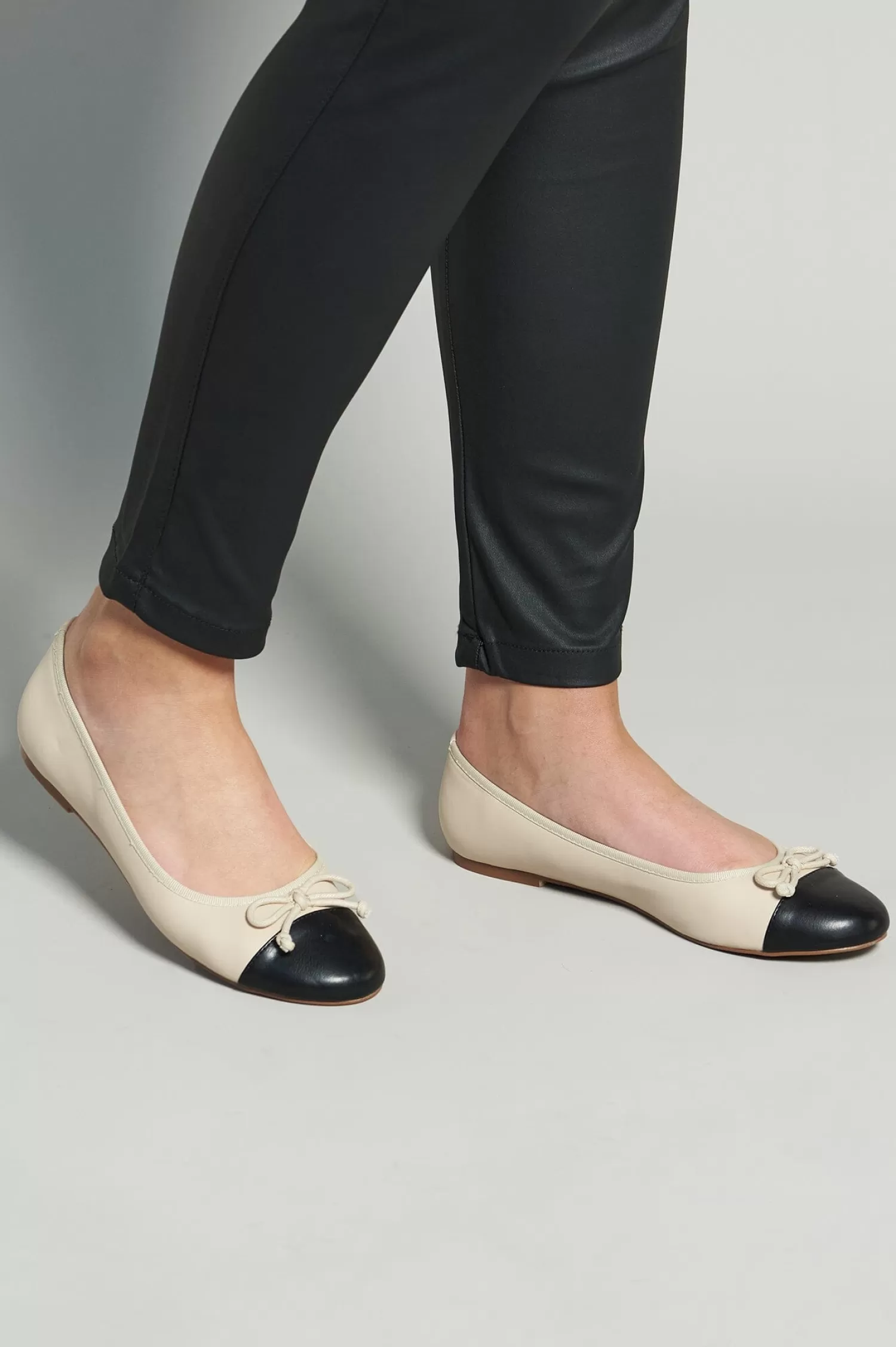 Best Soraya Ballet Flats Nude With Black Toe Cap Flats & Loafers