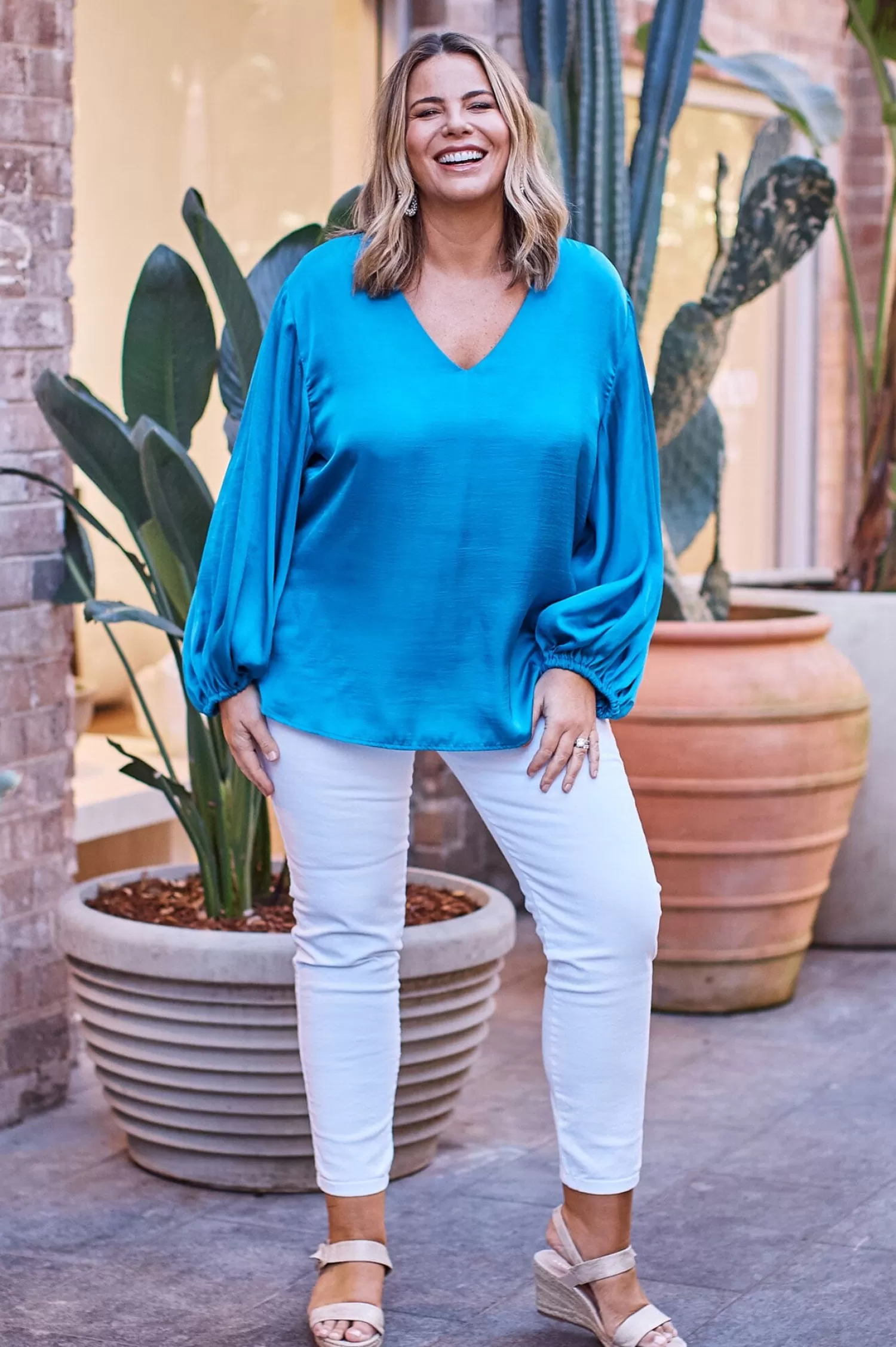 Fashion Sovana V-Neck Long Sleeve Top Capri Blue Sovana Tops | Long Sleeve