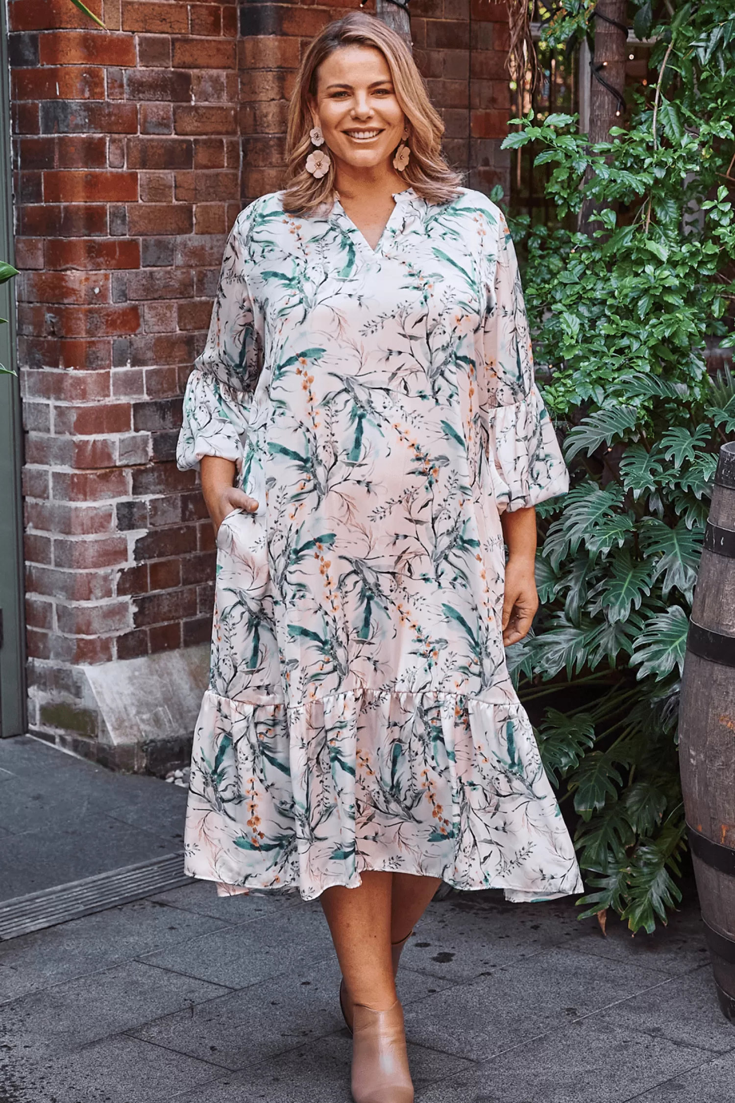 New Stefania Floral Long Sleeve Dress Long Sleeve