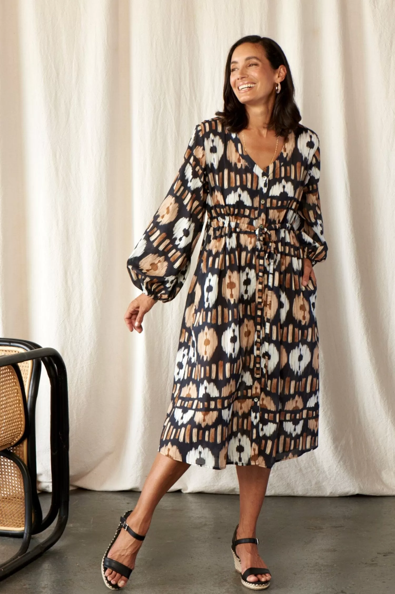 Discount Tyla Print Dress Black and Camel Long Sleeve